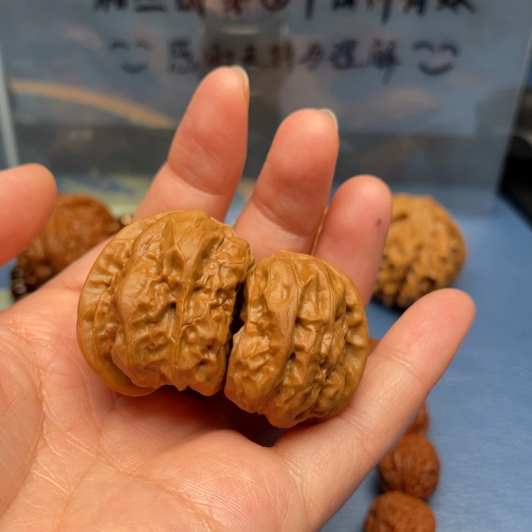 文玩核桃吊坠蛤蟆头异型