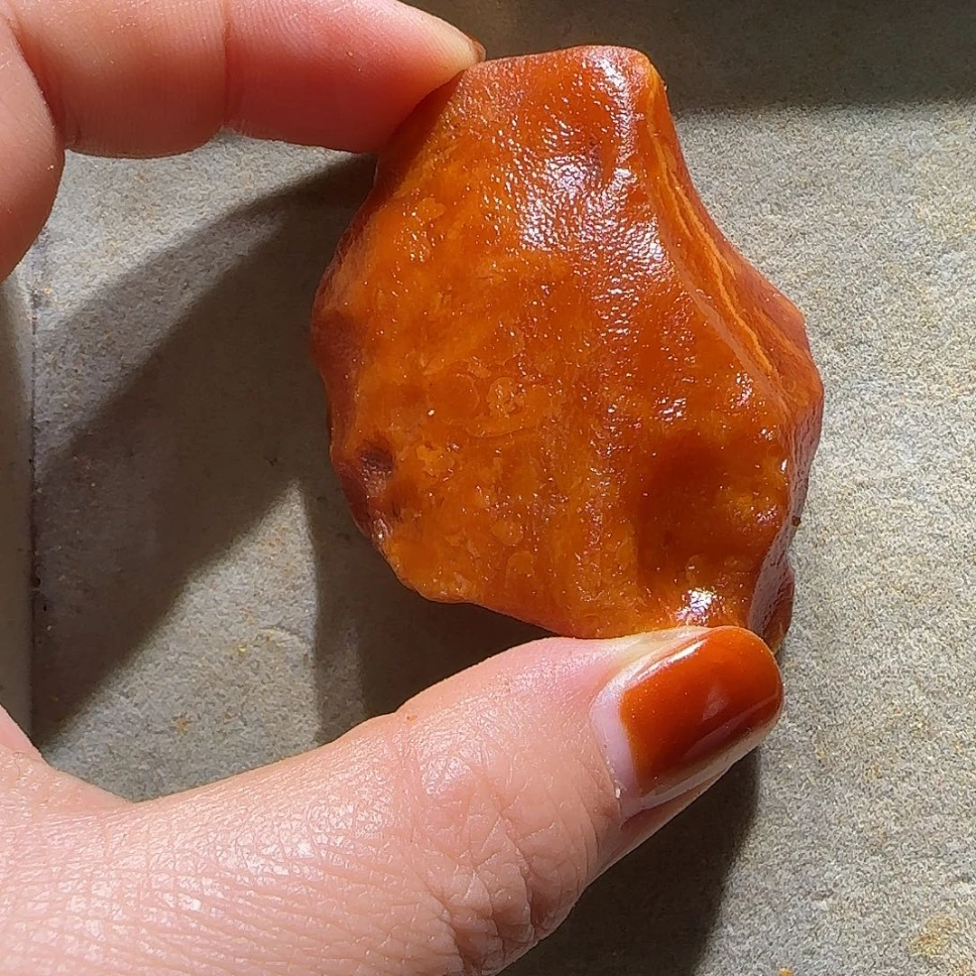 定制琥珀未镶嵌定制