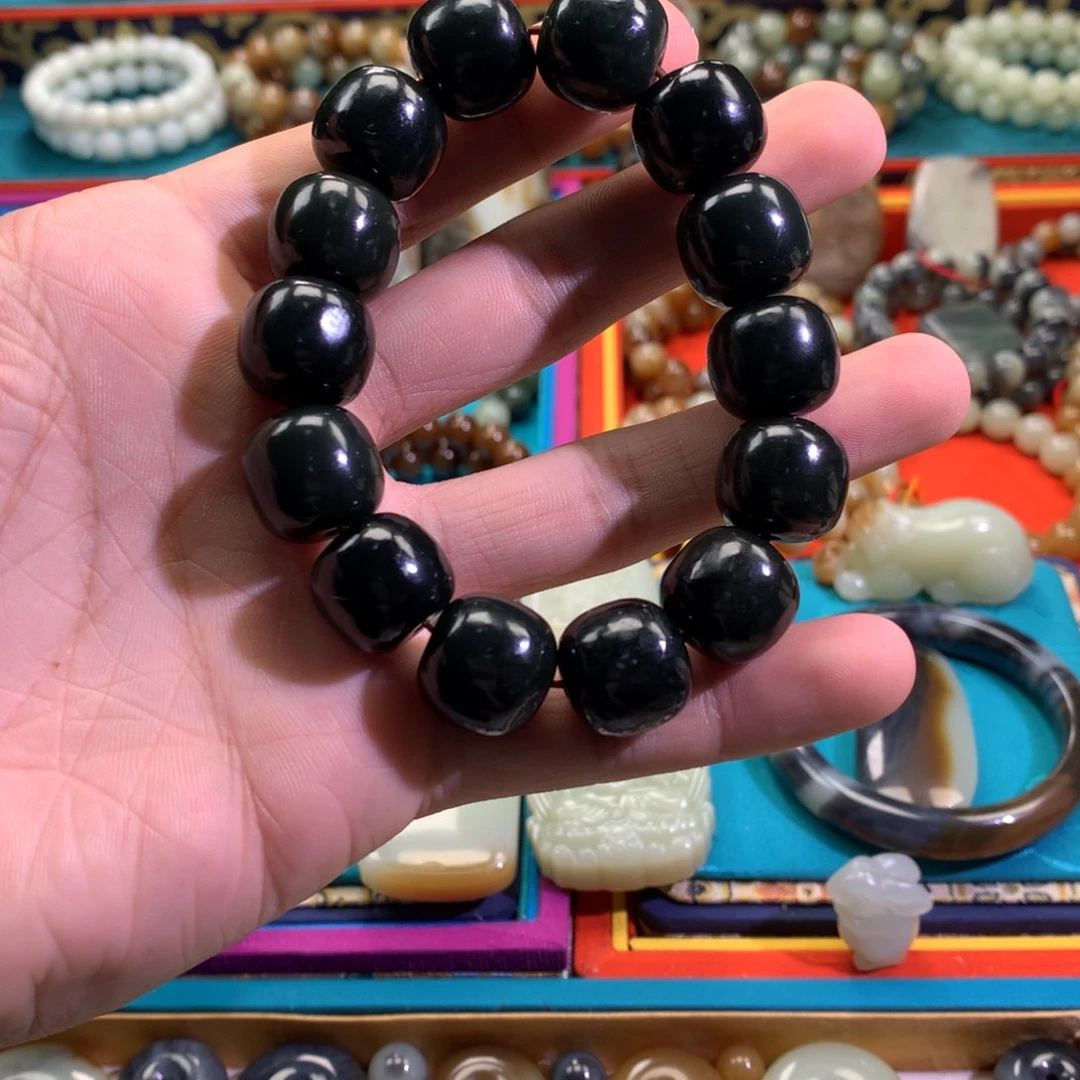 和田玉（糖玉）未镶嵌手链