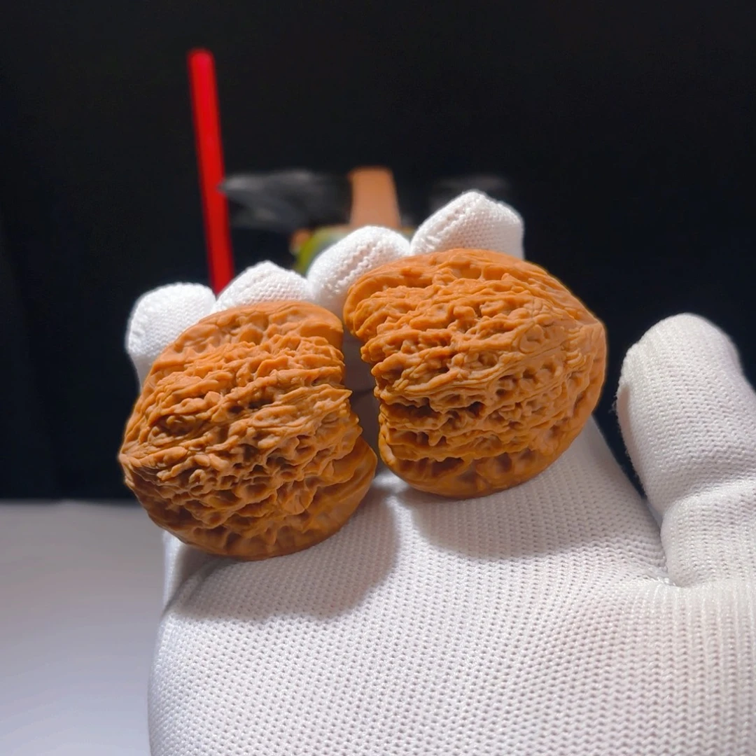 文玩核桃吊坠1号链接40回旋镖魔瞳气门凹底