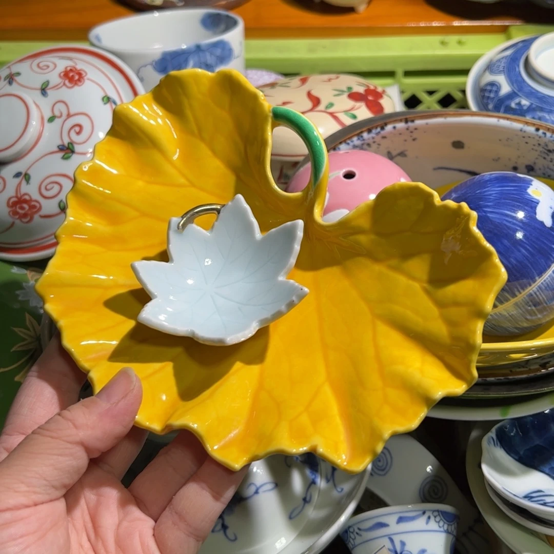 辣***肉陶默认微瑕 默认微瑕