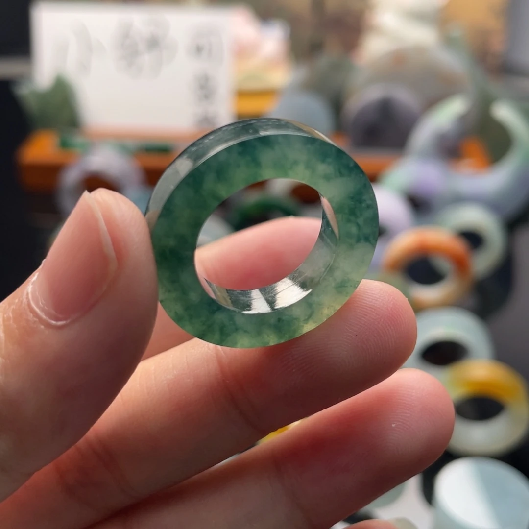 定制翡翠未镶嵌  波澜绿