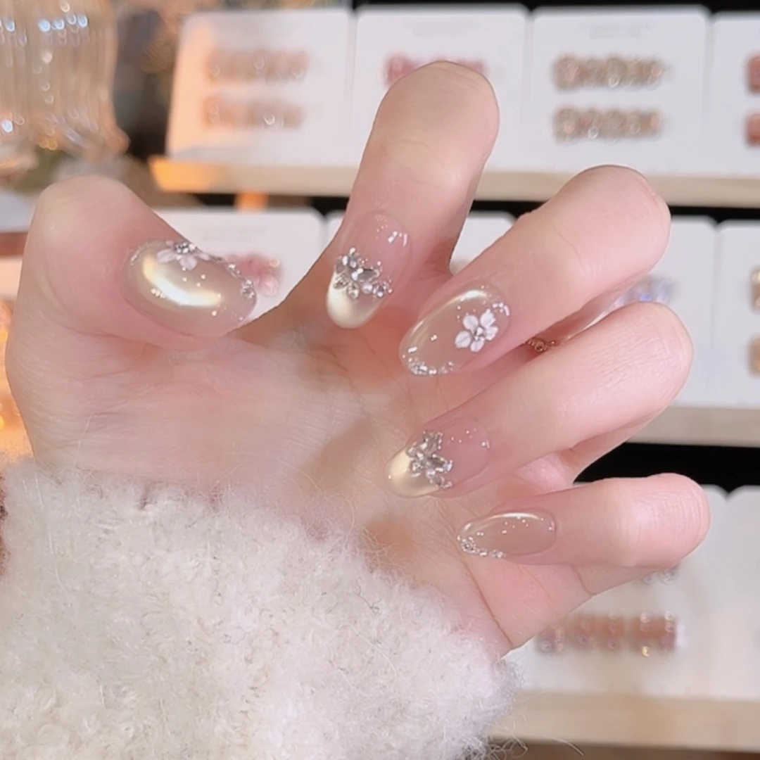 【馥郁花园】纯手工穿戴甲裸色法式花瓣美甲10片