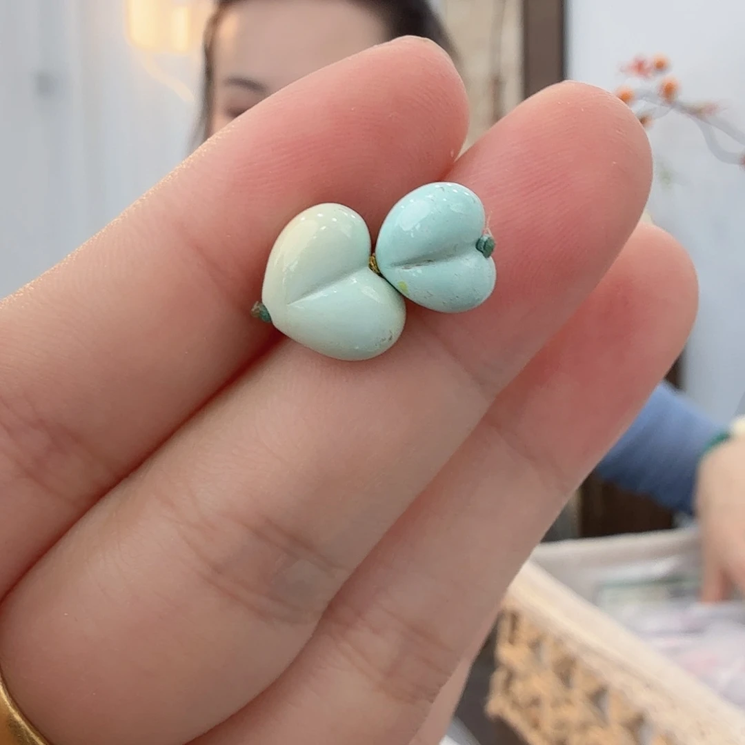 绿松石未镶嵌珠宝半成品