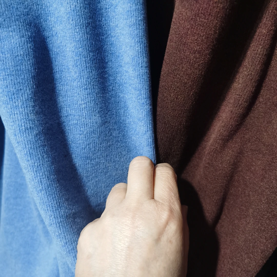 醋酸天丝羊绒布料乌梅紫和雾兰各1米