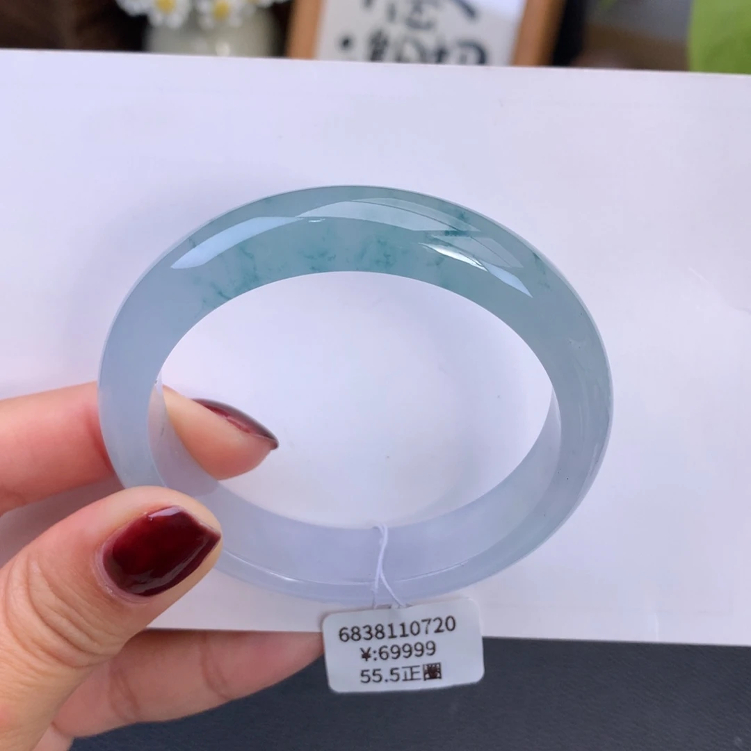 翡翠手镯未镶嵌冰胶莹光蓝花手镯