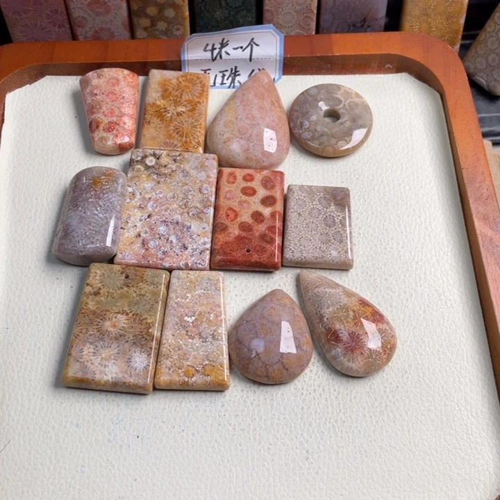 合金颈饰硅化玉黑*134