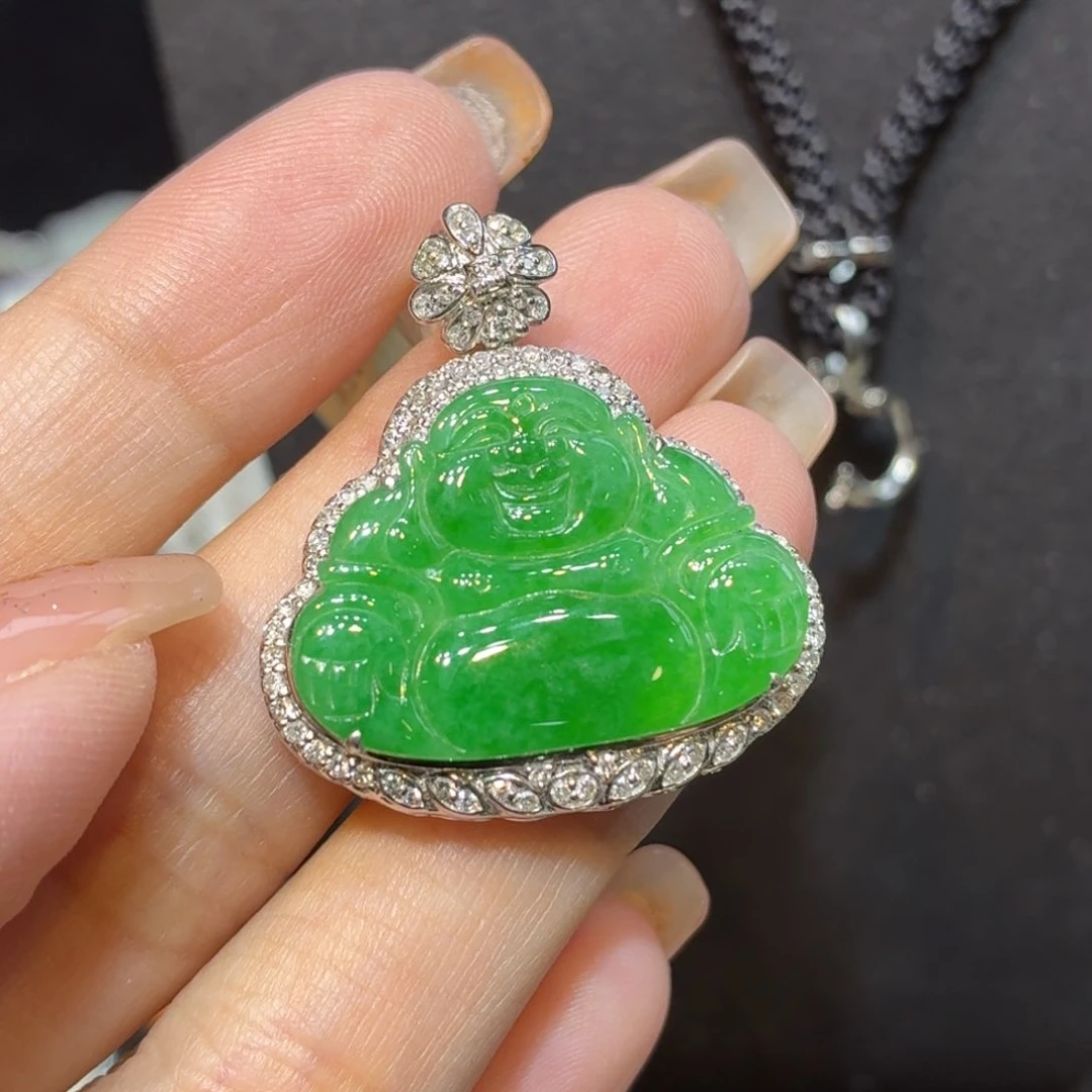 翡翠18K金镶嵌颈饰天然缅甸翡翠