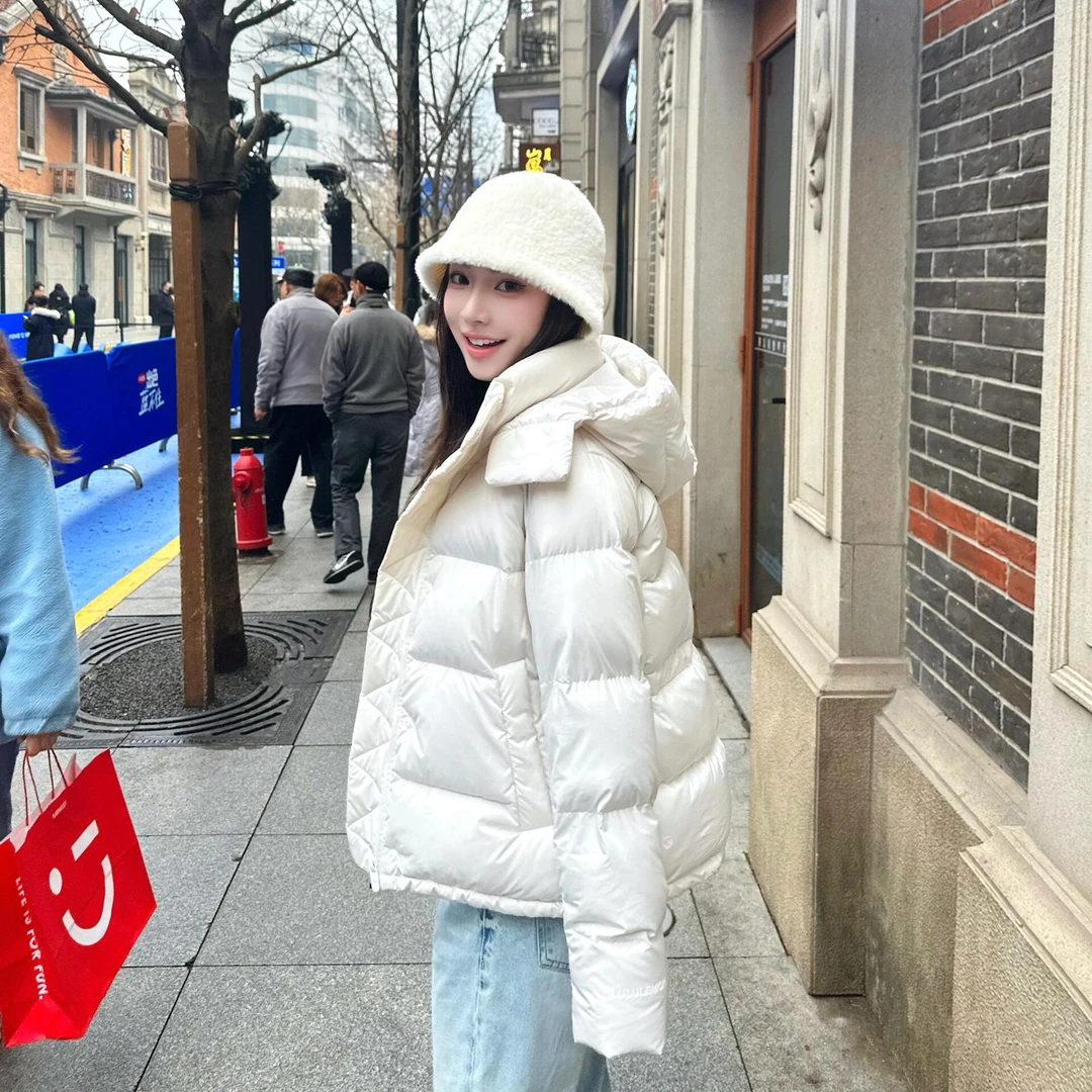 云朵泡芙白鸭绒羽绒服外套女冬小个子加厚连帽保暖百搭短款面包服