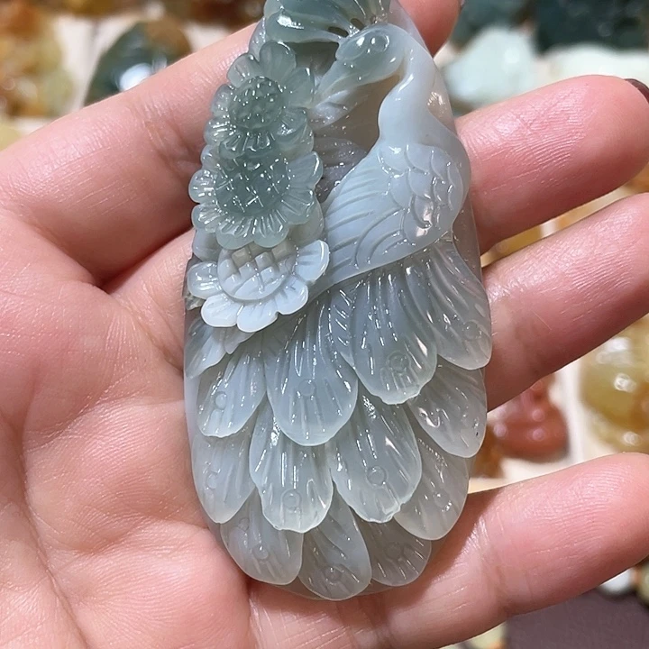 岫玉吊坠(赠链)未镶嵌