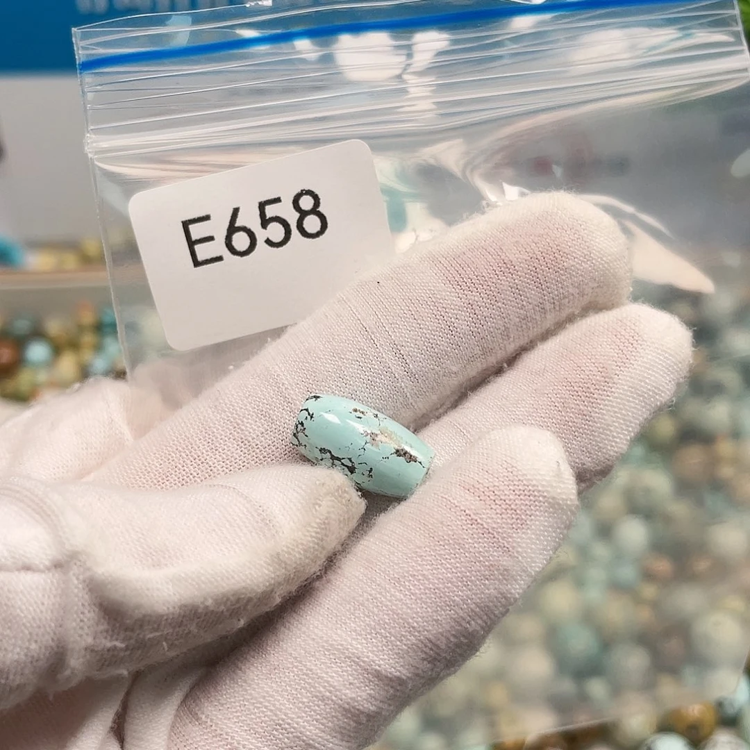 【闪购商品】南红玛瑙未镶嵌珠宝奇石