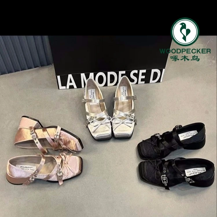 啄木鸟猪鼻玛丽珍鞋2025新款复古方头芭蕾舞鞋法式浅口一字扣女鞋