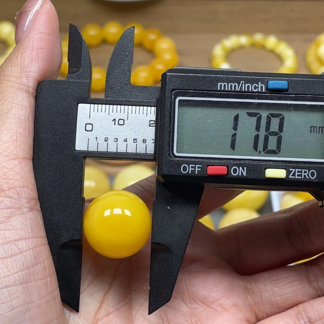 蜜蜡裸石未镶嵌薄***乐