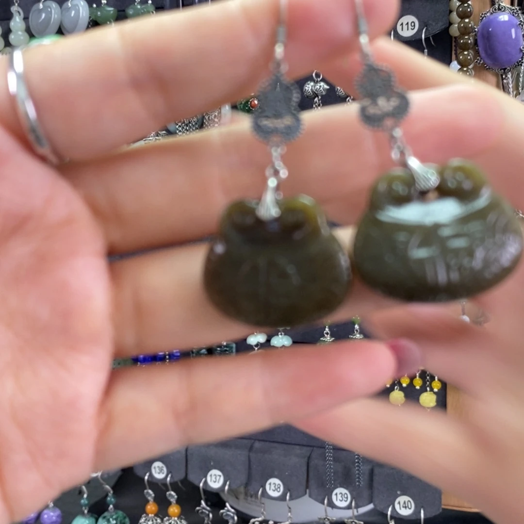 和田玉银S925镶嵌耳饰