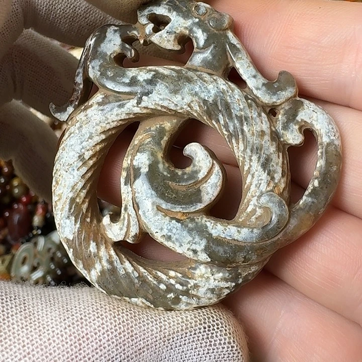 和田玉未镶嵌挂件