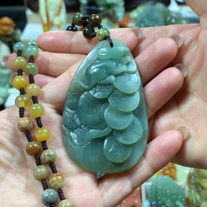 蛇纹石玉未镶嵌手把件