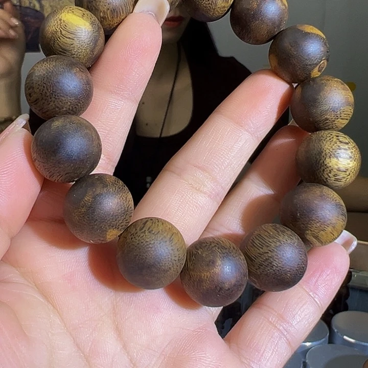 沉香手串九九沉圆珠单圈绿棋1.522