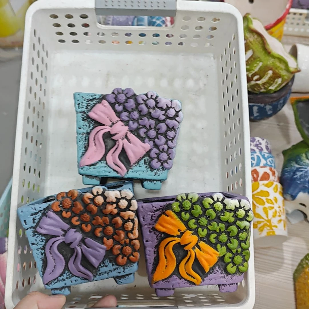 红陶吸水透气的白陶花盆凑满12发货