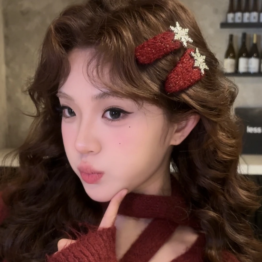 初雪相遇！秋冬新年氛围水钻雪花毛绒发夹高级感刘海侧边夹碎发夹