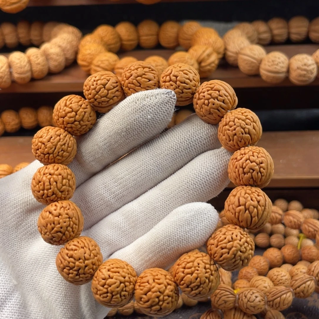 华***子吊坠桃核野生盘龙