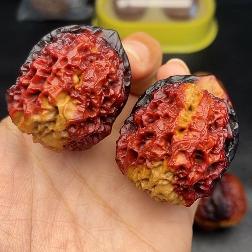 【闪购商品】把件文玩核桃40尺铁狮子球