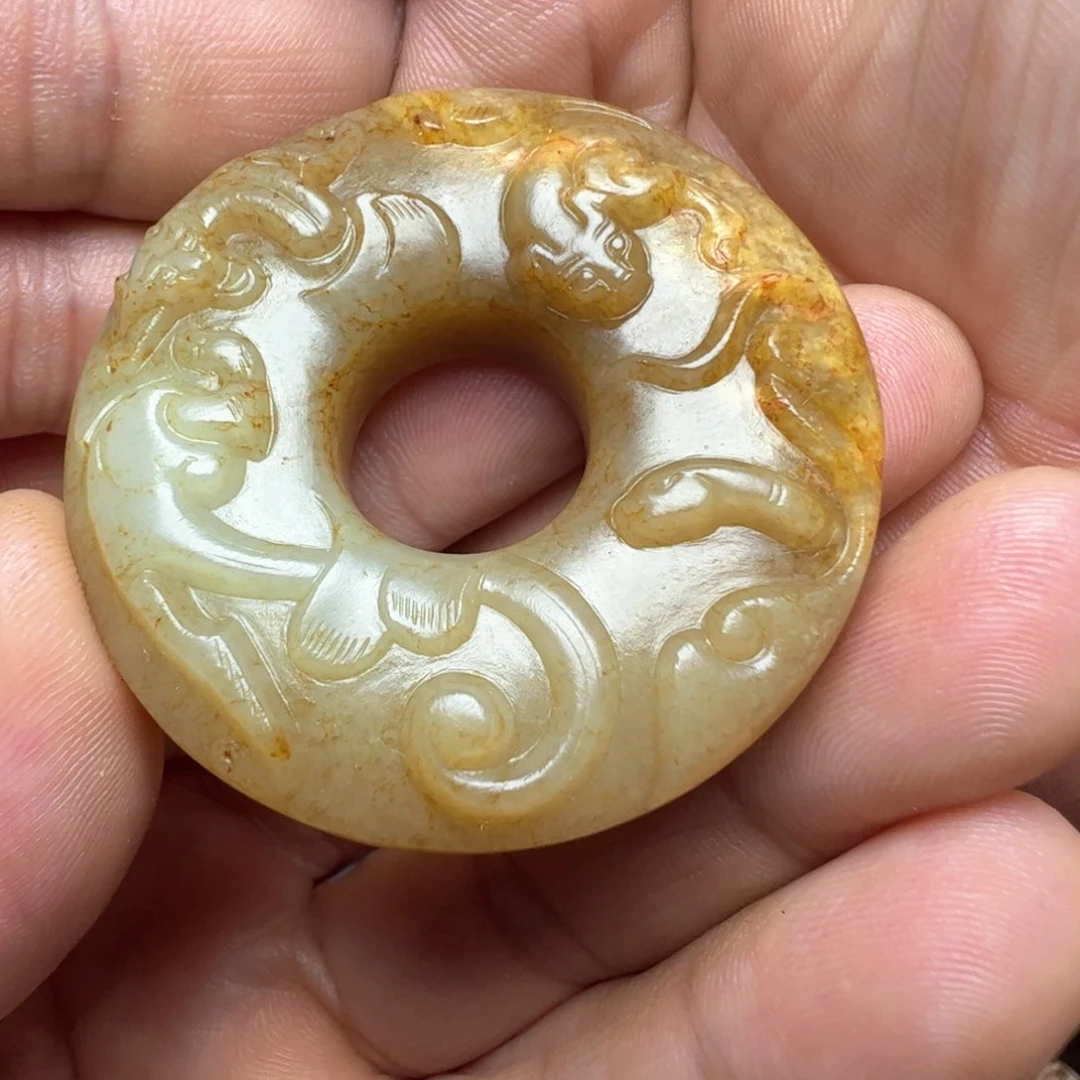 和田玉挂件未镶嵌燃***尘