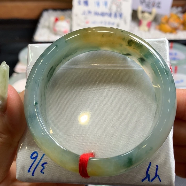 翡翠手镯未镶嵌19号轮胎黄翡飘花