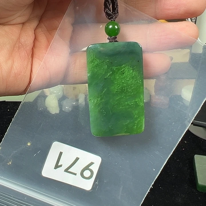 和田玉（碧玉）未镶嵌颈饰