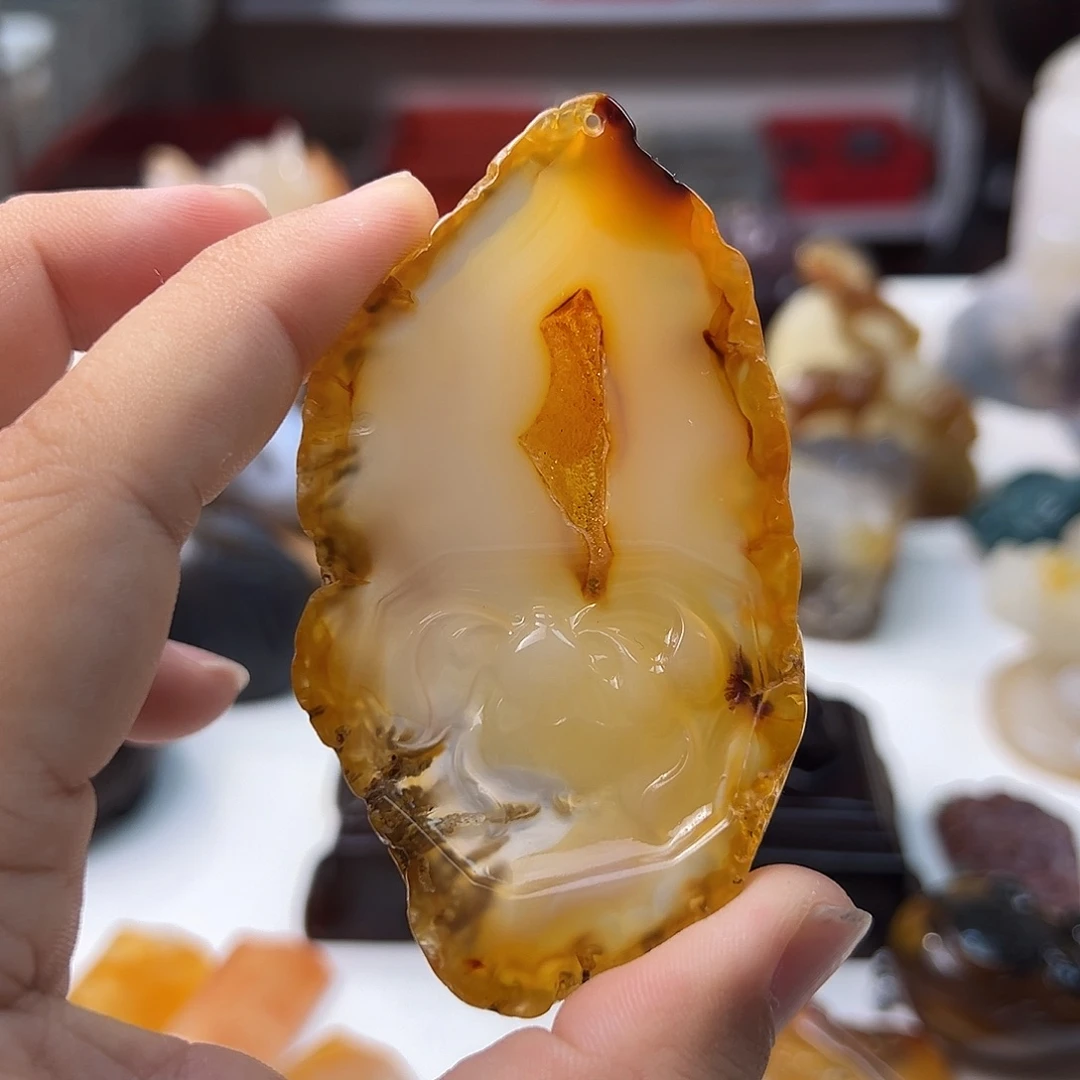 玛瑙/玉髓颈饰未镶嵌