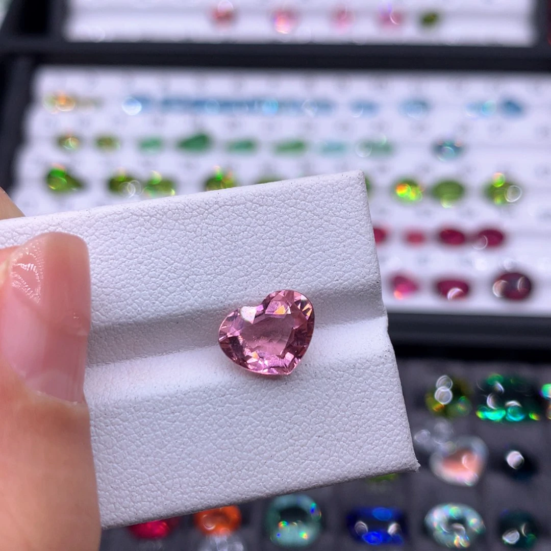 碧玺珠宝半成品未镶嵌