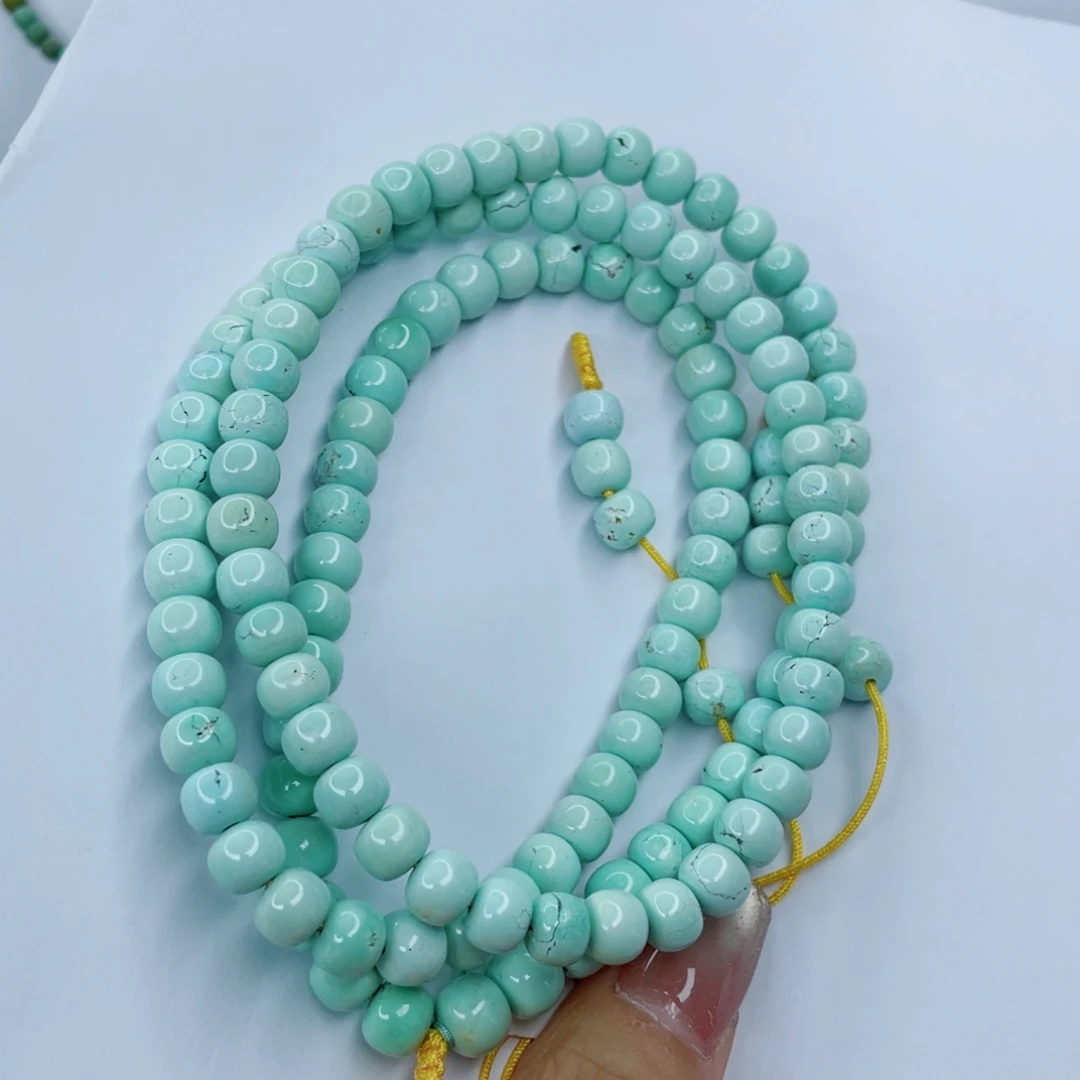 未镶嵌绿松石颈饰