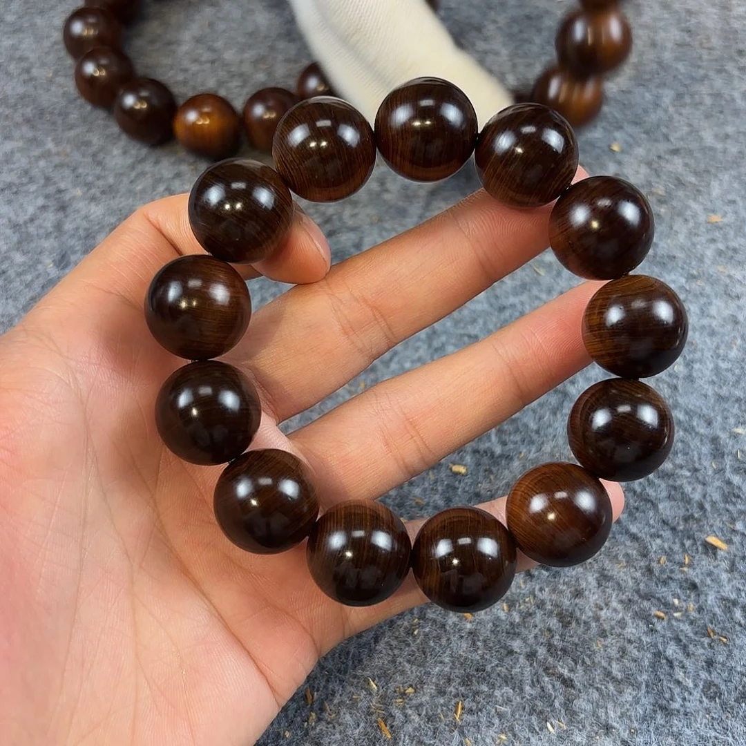 柏木（崖柏）崖柏绿色手串五灵脂1.8j精品