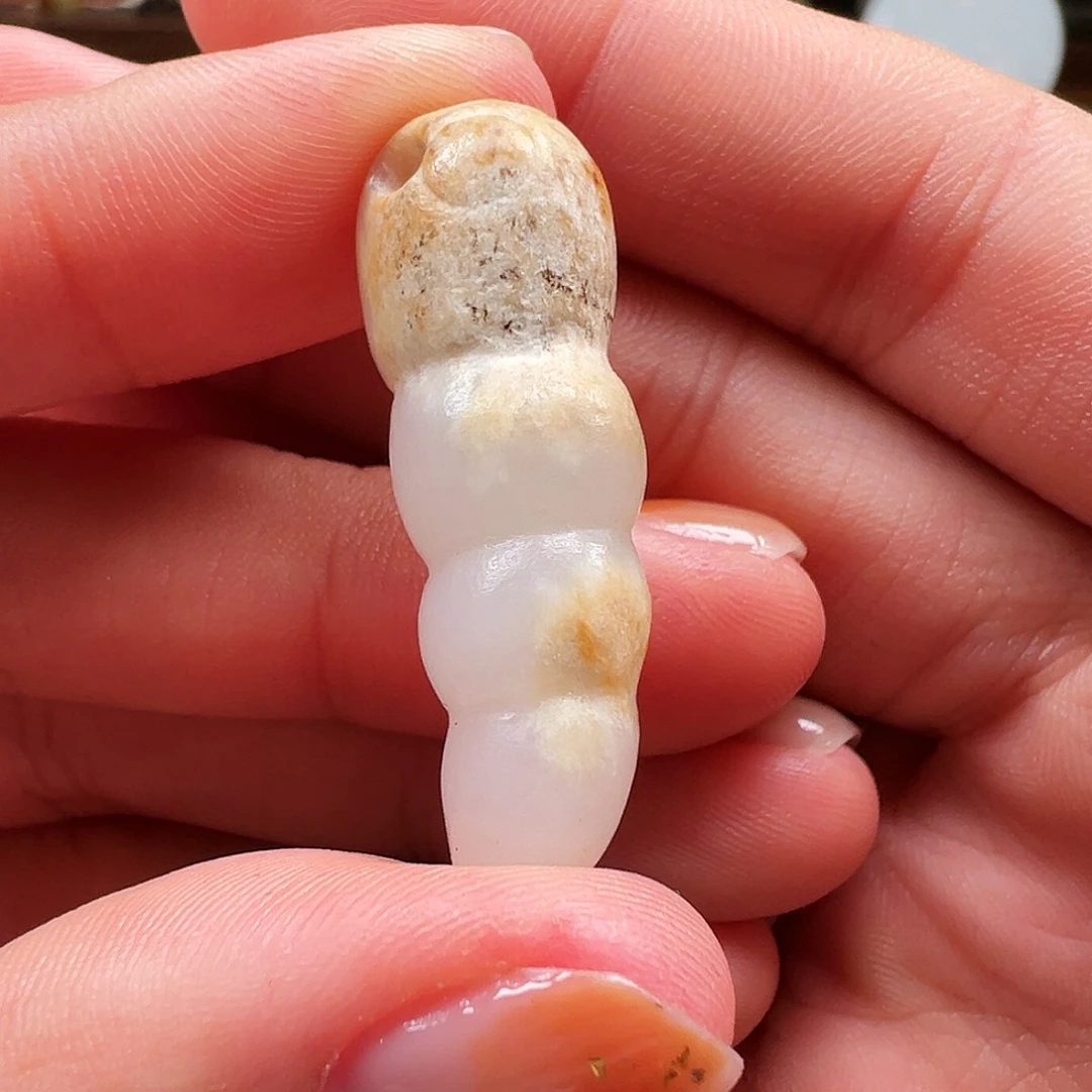 颈饰未镶嵌和田玉润*