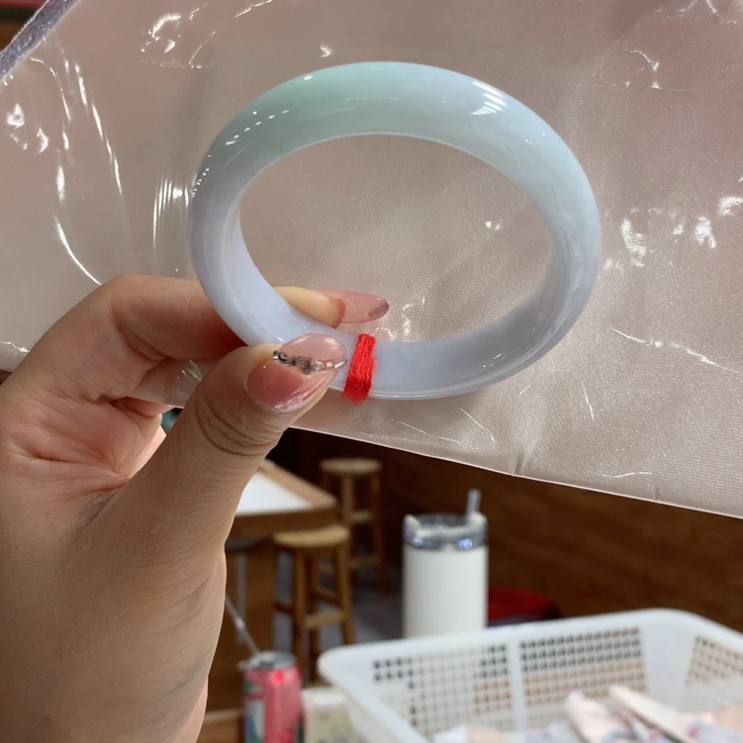 翡翠手镯未镶嵌买断