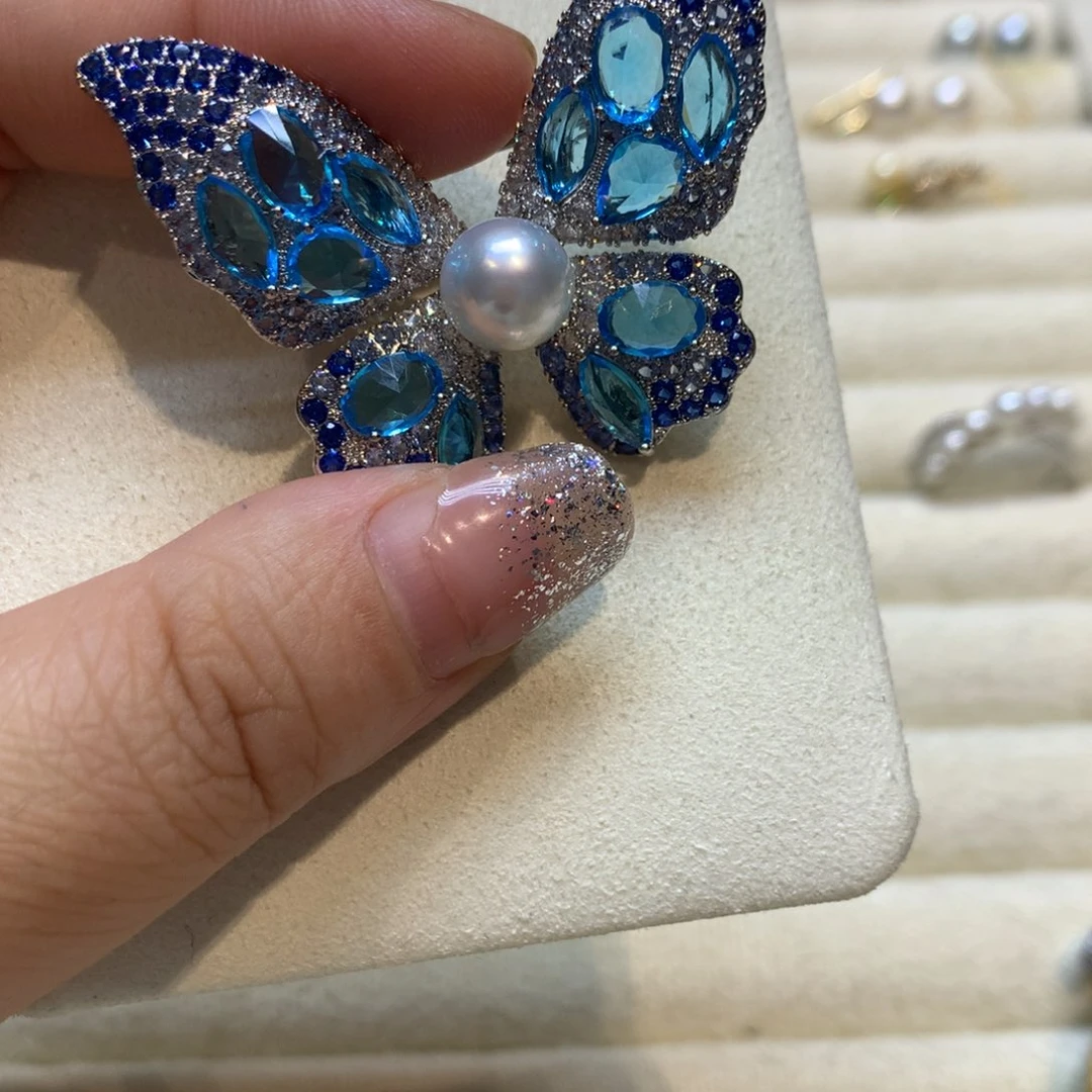 未镶嵌海水珍珠胸饰