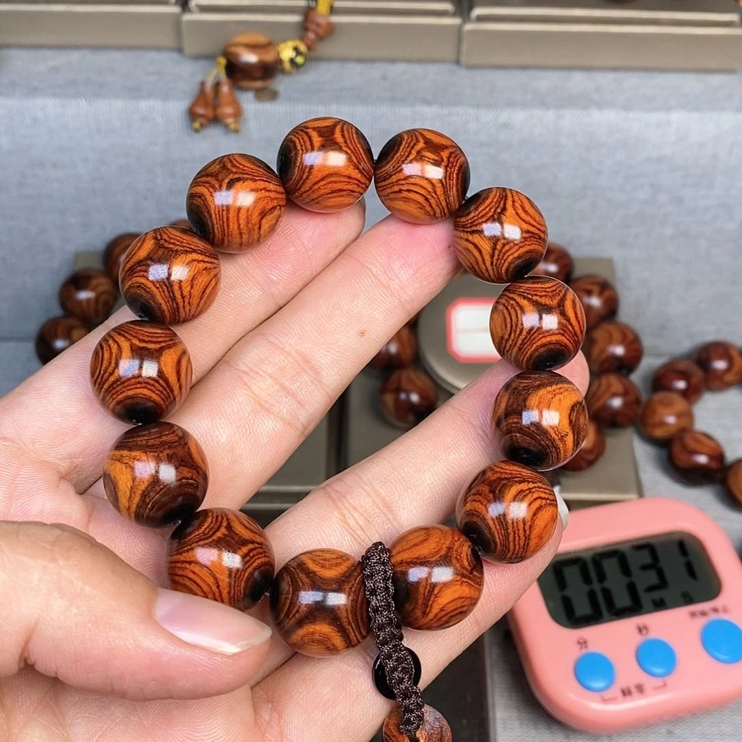 【闪购商品】黄花梨/降香黄檀萬**意