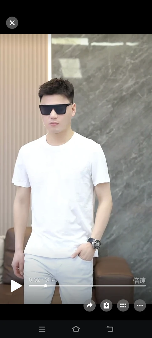 白色男士短袖上衣