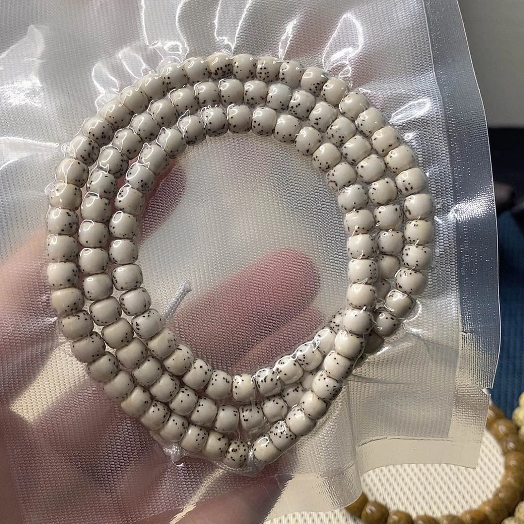 吊坠星月菩提原白河豚长串65