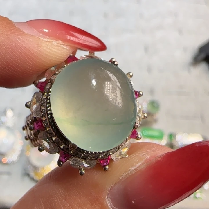 定制翡翠未镶嵌翡翠