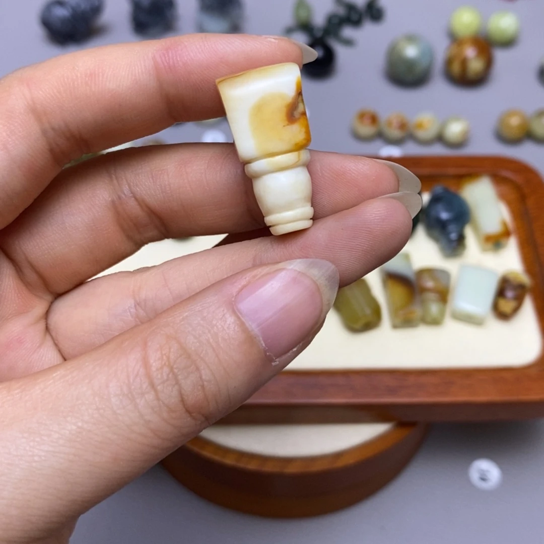 蛇纹石玉合金配饰鱼*