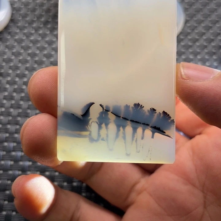 良***一玛瑙/玉髓未镶嵌颈饰