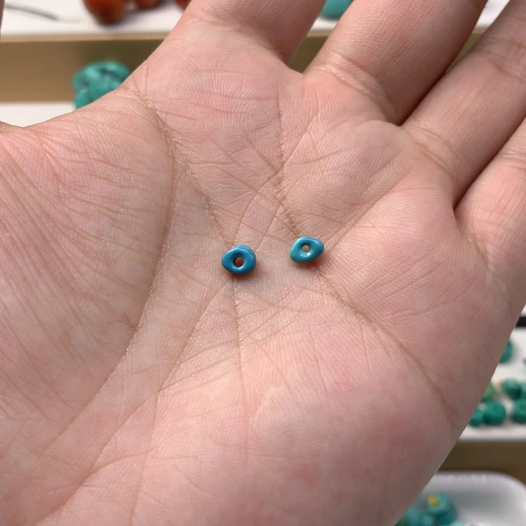 绿松石未镶嵌挂件