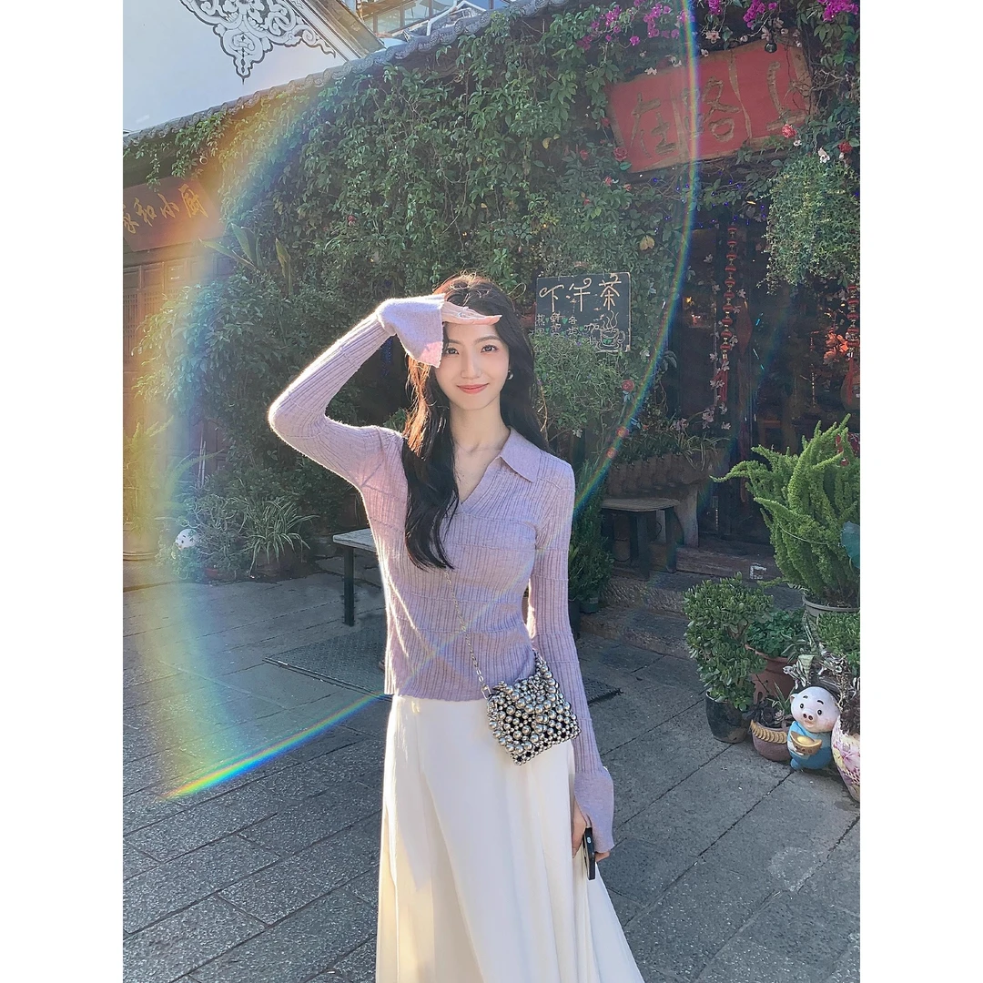 简约白色v领针织衫女薄款2025新款修身气质喇叭袖上衣G4-72