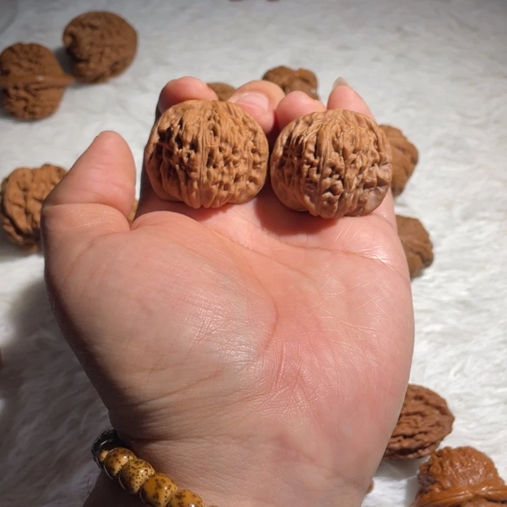 文玩核桃把件12四座楼