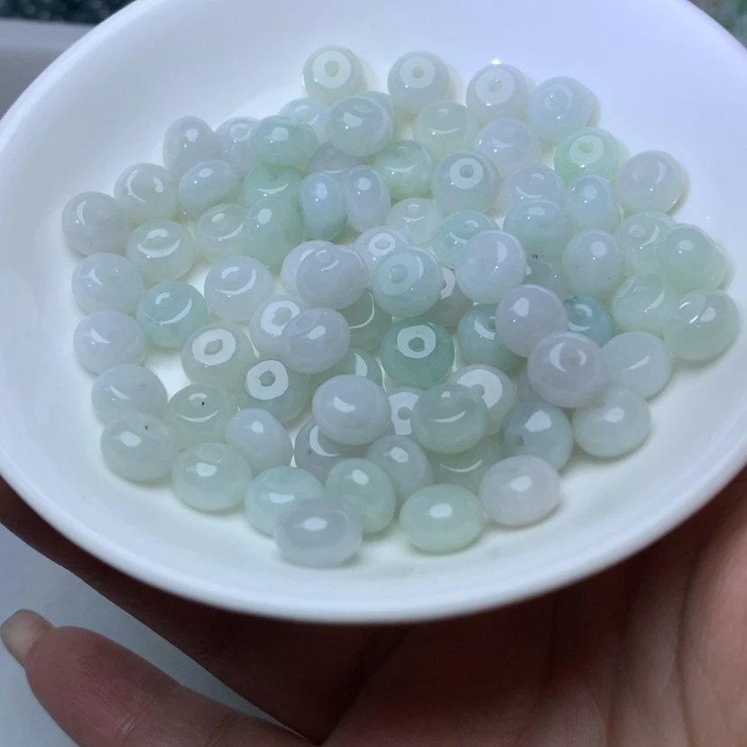 【闪购商品】未镶嵌手链翡翠卡5.5乘8.8冰鼓珠33颗