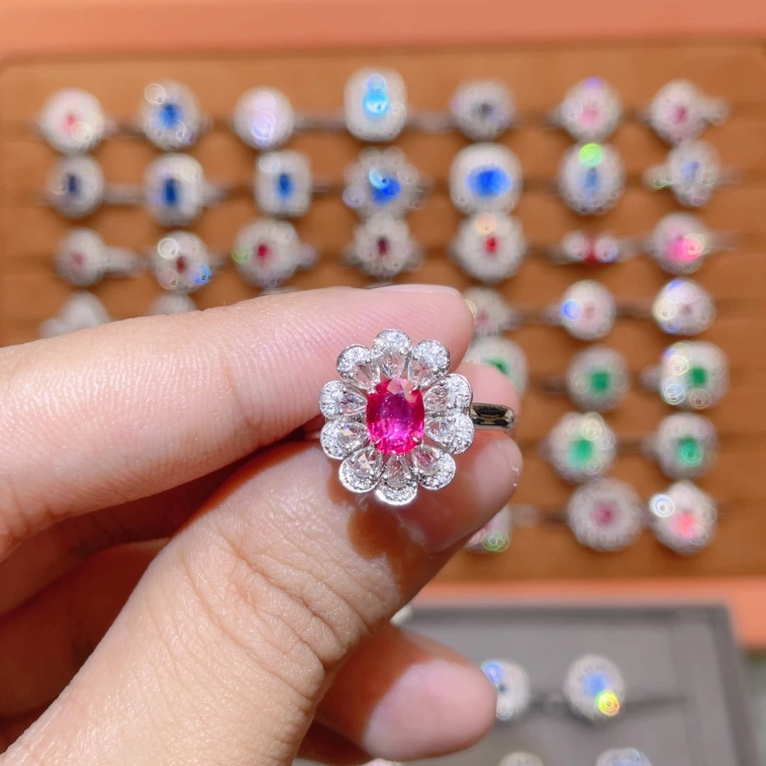 红宝石戒指18K金镶嵌0.65ct 无烧