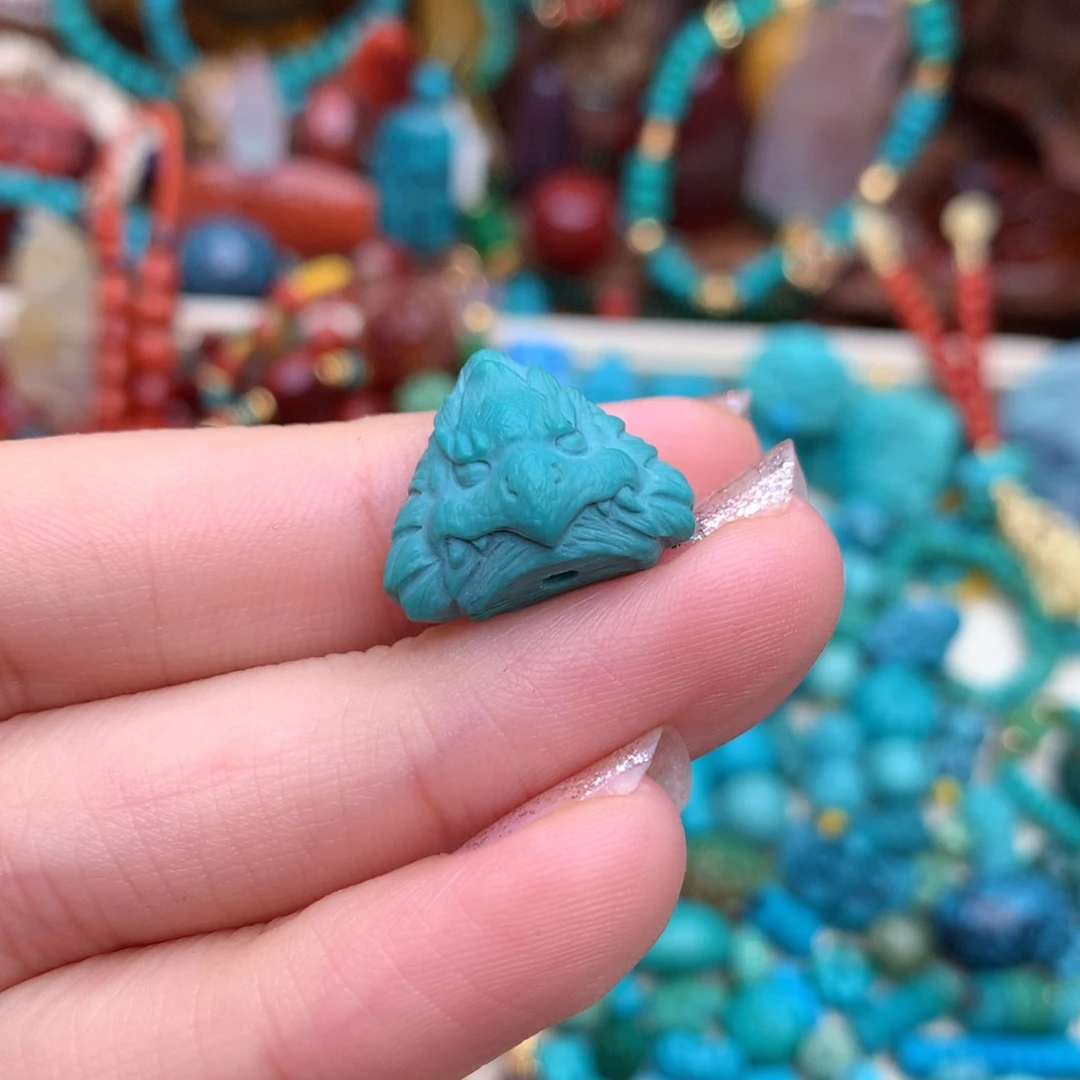 未镶嵌绿松石珠宝奇石