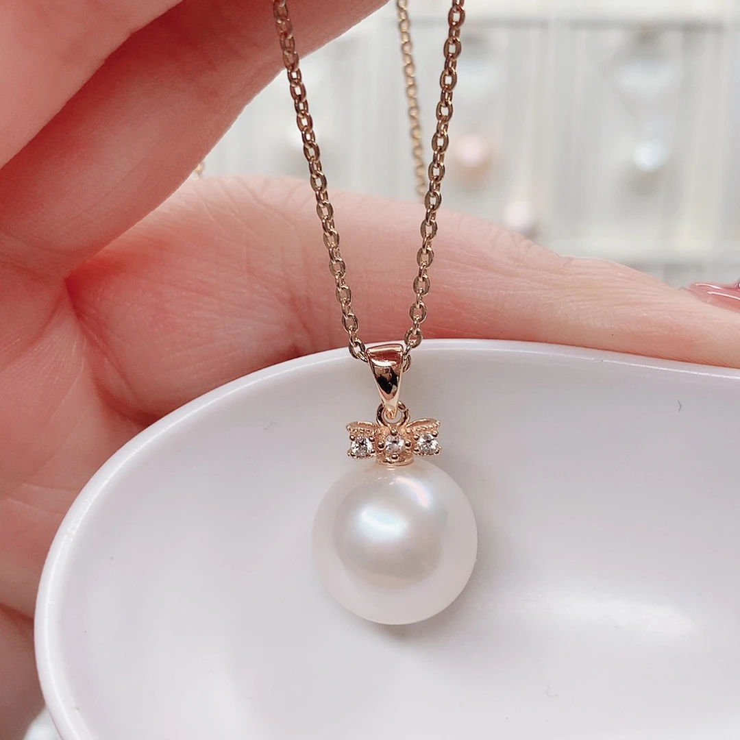 银S925镶嵌吊坠(赠链)淡水珍珠