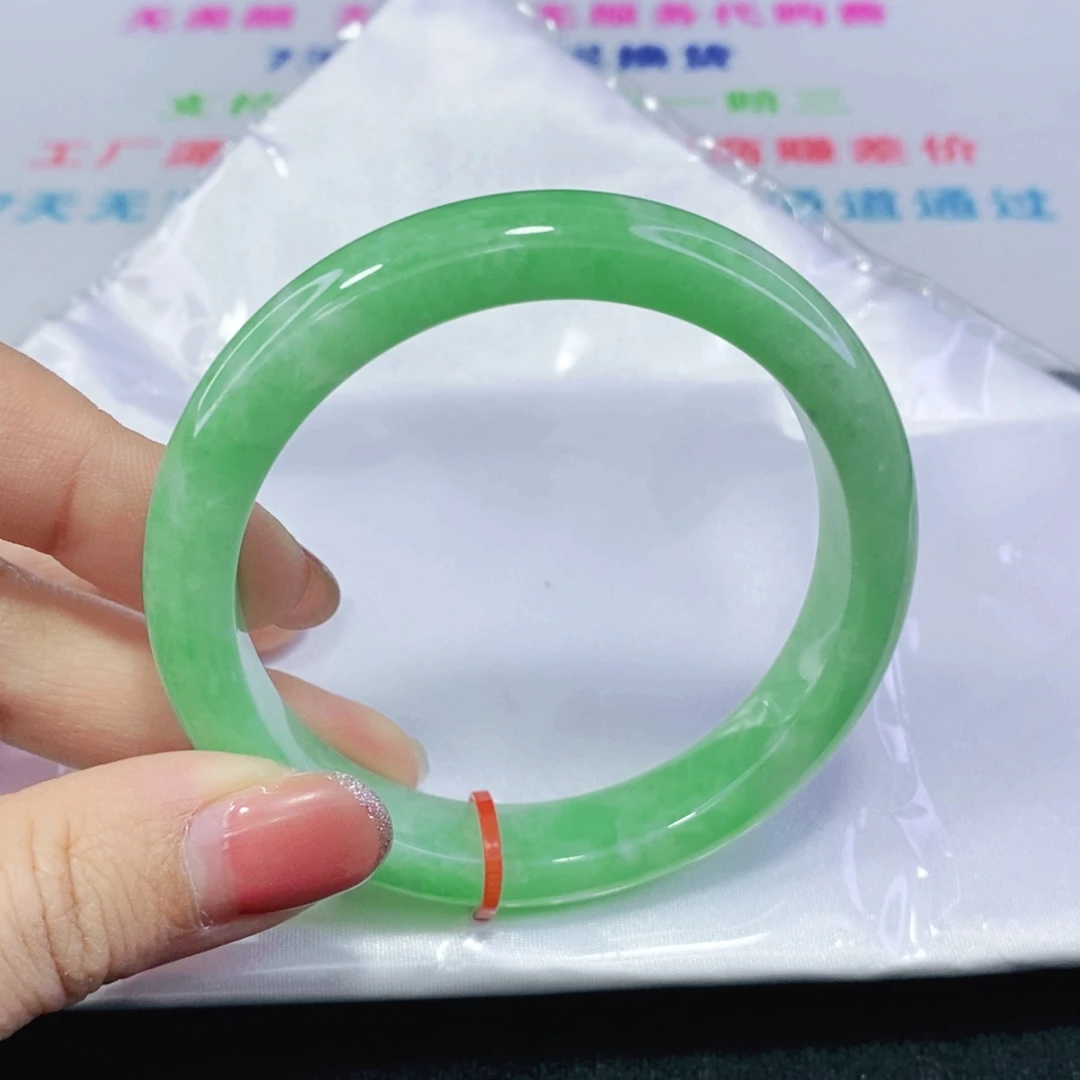 未镶嵌手镯翡翠57圈