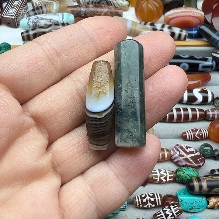 玛瑙/玉髓合金颈饰